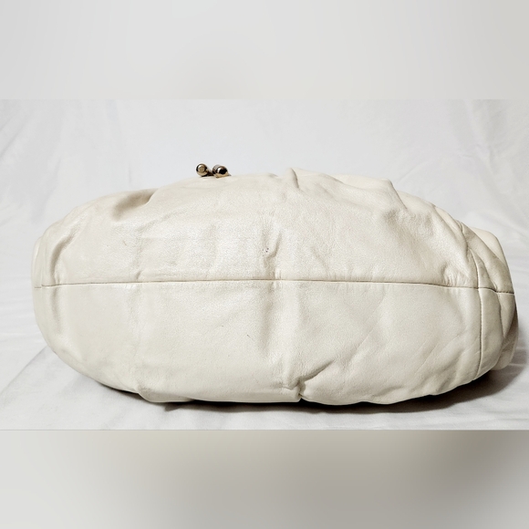 Coach Kristin Lyd Ed Ivory Color Leather Drawstring Hobo Shoulder Bag Handbag - Picture 4 of 12